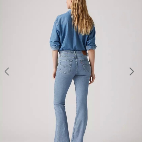 Levi’s 726 HIGH RISE FLARE WOMEN'S JEANS 29 x 34 - Picture 2 of 8